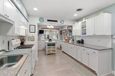 27 Amesbury Road #64, Whiting, NJ 08759 - Photo 20