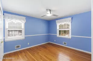 1 Flora Dr, Holmdel, NJ 07733 - Photo 18