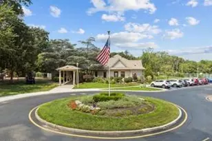 307 Owl's Nest Ct, Jackson, NJ 08527 - Photo 2