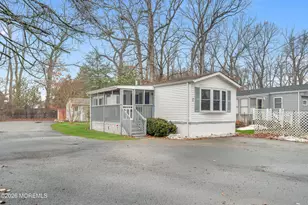 17 E Trail, Brick, NJ 08724 - Photo 2