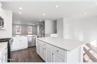 41 Wembley Way, Tinton Falls, NJ 07753 - Photo 6