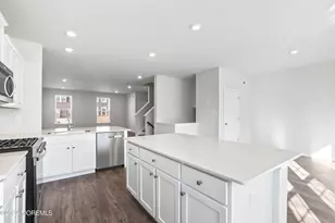 41 Wembley Wy, Tinton Falls, NJ 07753 - Photo 6