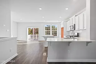 41 Wembley Wy, Tinton Falls, NJ 07753 - Photo 8