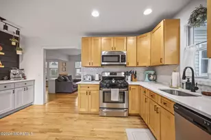 295 Madison Ct, Brick, NJ 08724 - Photo 16