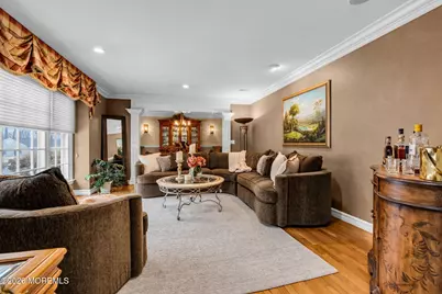 6 Flora Drive, Holmdel, NJ 07733 - Photo 10