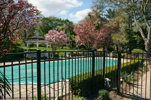 6 Flora Dr, Holmdel, NJ 07733 - Photo 42