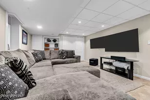 6 Flora Dr, Holmdel, NJ 07733 - Photo 38