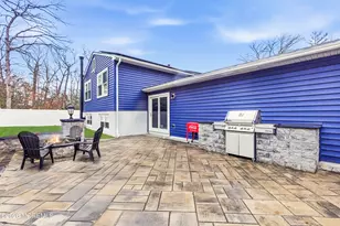 19 Silversmith Ct, Howell Township, NJ 07731 - Photo 6