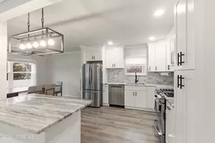 19 Silversmith Ct, Howell Township, NJ 07731 - Photo 20