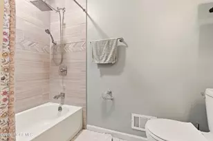 19 Silversmith Ct, Howell Township, NJ 07731 - Photo 36