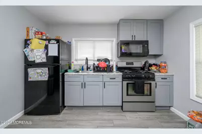 405 Main Street #2, Keansburg, NJ 07734 - Photo 10