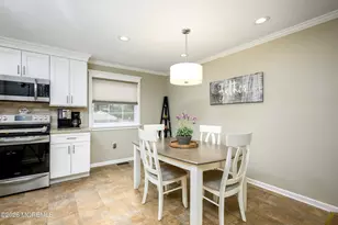 15 Hearth Ct, Howell Township, NJ 07731 - Photo 8