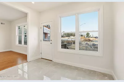 18 Yehuda Way, Lakewood, NJ 08701 - Photo 16