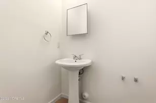 18 Yehuda Wy, Lakewood, NJ 08701 - Photo 34