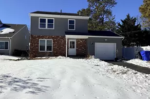 37 Kettle Creek Dr, Brick, NJ 08723 - Photo 2