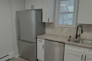 22 Bay Ave, Keansburg, NJ 07734 - Photo 2