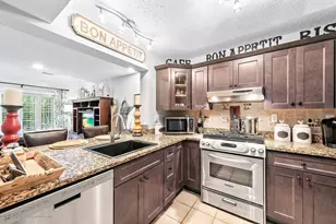 49 Richmond Ct, Tinton Falls, NJ 07712 - Photo 6