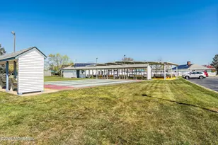 9 Santa Fe Ct, Toms River Township, NJ 08757 - Photo 40