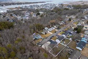 710 Hazelton Ave, Lanoka Harbor, NJ 08734 - Photo 44