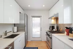 29 Degraw Ave, Clifton, NJ 07013 - Photo 10