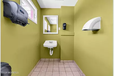 320 State Route 33, Manalapan Township, NJ 07726 - Photo 6