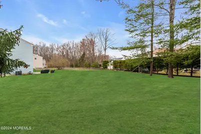 2 Youmans Avenue, Eatontown, NJ 07724 - Photo 28