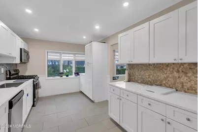 2 Youmans Avenue, Eatontown, NJ 07724 - Photo 10