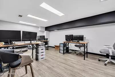 435 E County Line Road, Lakewood, NJ 08701 - Photo 32