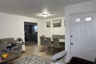 61 E 5th St, Howell Township, NJ 07731 - Photo 12