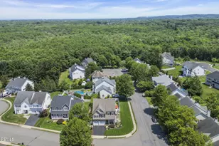 101 Rosemont Dr, Morganville, NJ 07751 - Photo 72