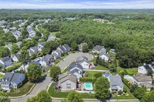 101 Rosemont Dr, Morganville, NJ 07751 - Photo 74