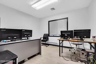 435 E County Line Rd, Lakewood, NJ 08701 - Photo 24