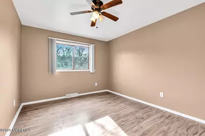 1841 2nd Avenue, Toms River Township, NJ 08757 - Photo 28