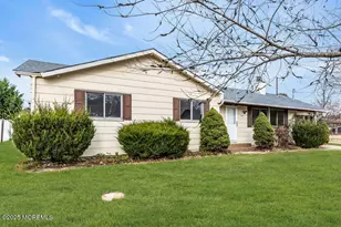 1841 2nd Ave, Toms River Township, NJ 08757 - Photo 4