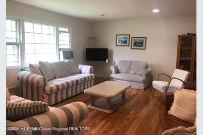 442 Redmond Avenue, Oakhurst, NJ 07755 - Photo 2