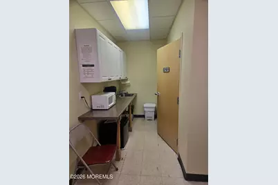 1405 State Route 35 #first floor, Ocean, NJ 07712 - Photo 10