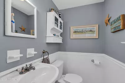 18 Claire Circle, Howell Township, NJ 07731 - Photo 8