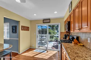 18 Claire Cir, Howell Township, NJ 07731 - Photo 16