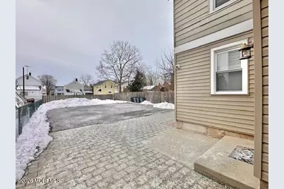 15 Doughty Street #C, Raritan, NJ 08869 - Photo 2