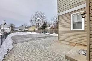 15 Doughty St, Raritan, NJ 08869 - Photo 2