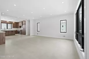 370 Wall St, Eatontown, NJ 07724 - Photo 8