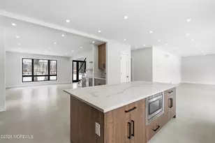 370 Wall St, Eatontown, NJ 07724 - Photo 16