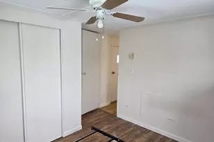 469 S Green St, Tuckerton, NJ 08087 - Photo 8