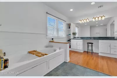 326 Thompson Avenue, North Middletown, NJ 07748 - Photo 16