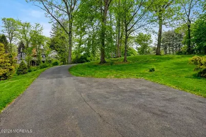 57 Reids Hill Road, Morganville, NJ 07751 - Photo 4