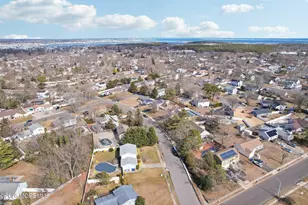 972 Quartz Dr, Toms River Township, NJ 08753 - Photo 46