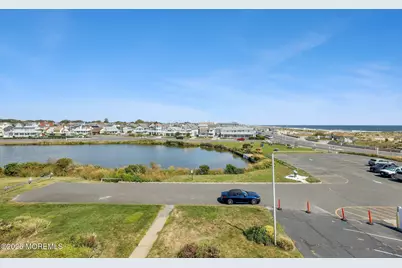 24 Lakeside Avenue, Avon by the Sea, NJ 07717 - Photo 8