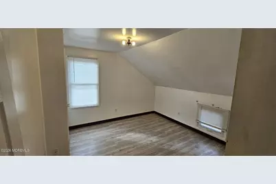 402 W Green Street W, Millville, NJ 08332 - Photo 8