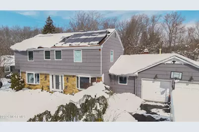 23 Livingston Lane, Manalapan Township, NJ 07726 - Photo 4