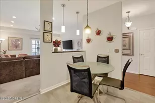 215 Bloomsbury Dr, Morganville, NJ 07751 - Photo 10